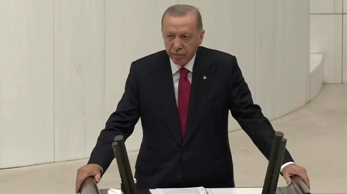 yeni-yasama-donemi-basladi-cumhurbaskani-erdogan-17880952_6007_amp (1)