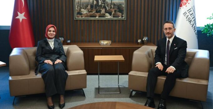 İletişim Başkanı Altun, Aile ve Sosyal Hizmetler Bakanı Göktaş ile görüştü