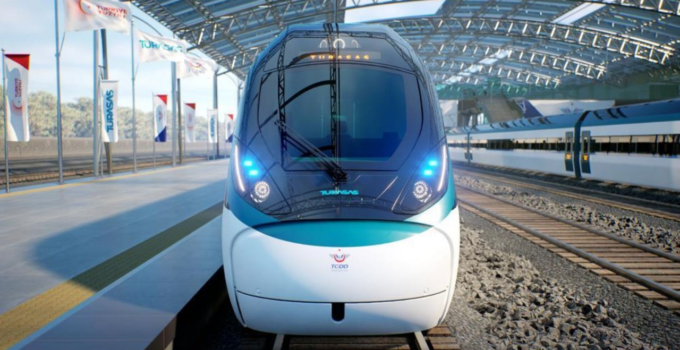 Türkiye’nin 225 km/h Hızla Uçacak Elektrikli Treni Üretimde