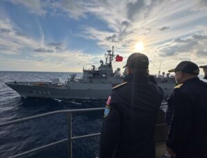 TCG Kemalreis ve TCG Salihreis Fırkateynleri Doğu Akdeniz’de Eğitim Gerçekleştirdi