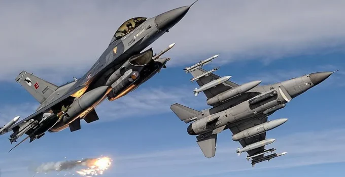 Türk F-16’larından İsrail Savaş Uçaklarına Müdahale