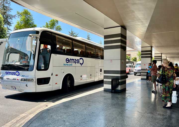 izmir çeşme otobüsü