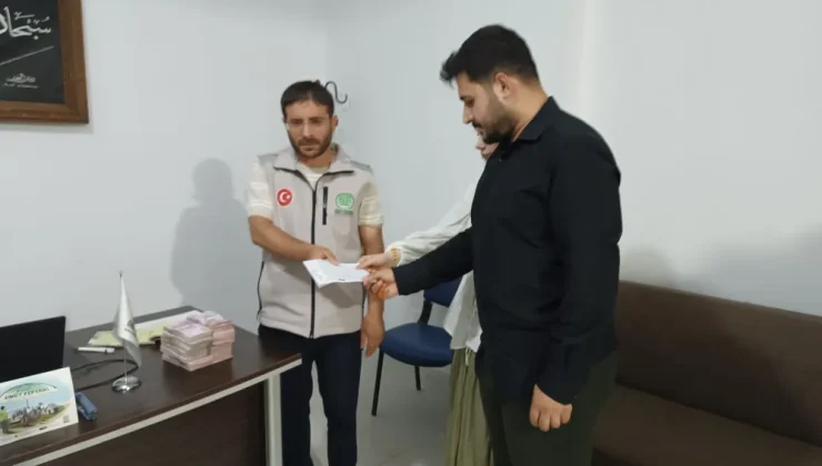 Muş’ta Yeni Evlenen Çift, Düğün Takılarını Gazze İçin Bağışladı