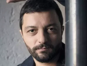 Mehmet Erdem Kimdir?