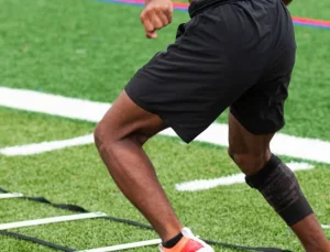 Futbolda Oyuncular Neden Duran Top Öncesi Şortlarını Çeker?