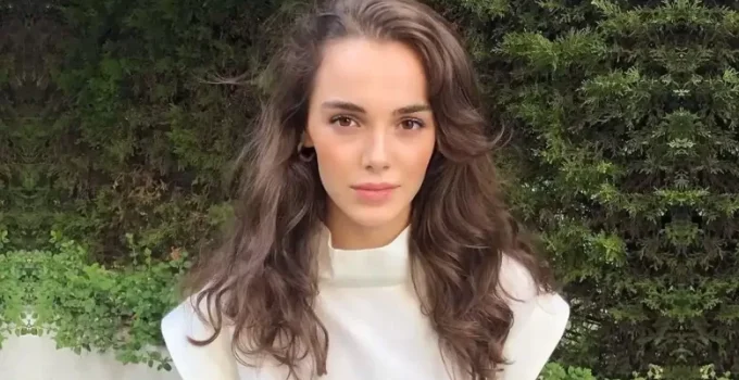 Hafsanur Sancaktutan Kimdir?