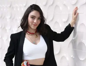 Merve Dizdar Kimdir?