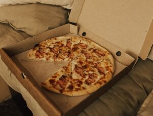 Rüyada Boş Pizza Kutusu Görmek Ne Anlama Gelir?