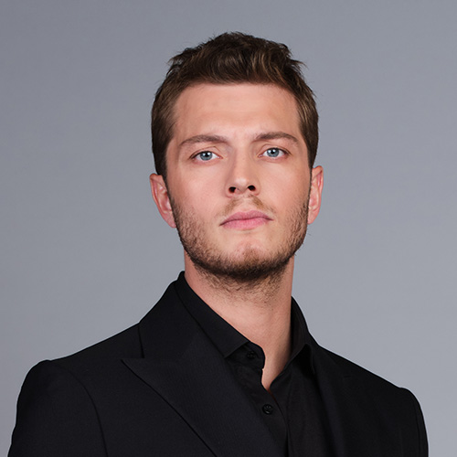 Burak Tozkoparan Kimdir?