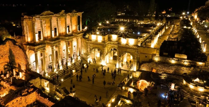 Efes Antik Kenti’nde Gece Konserlerine Yasak Getirildi