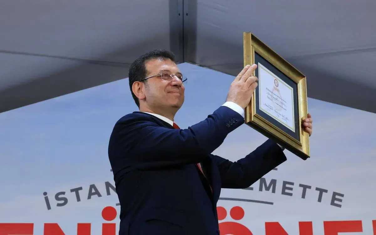 ekrem-imamoglunun-yuksek-lisans-diplomasi-da-iptal-edildi