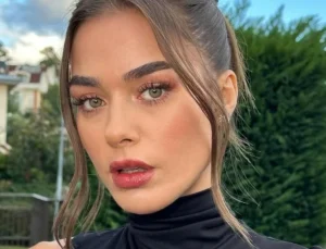 Bensu Soral’dan Sürpriz Açıklama: “Tiyatroya Dönüyorum”