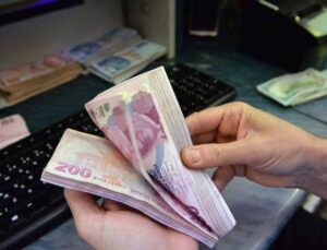 Kredi Kartı Limiti Nasıl Belirlenir? Gelire Göre En Fazla Ne Kadar Limit Tanımlanır?