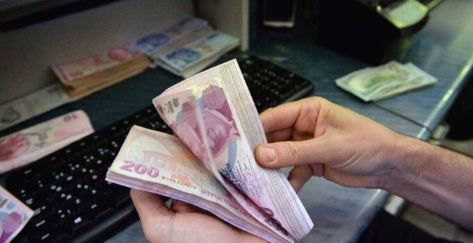 Kredi Kartı Limiti Nasıl Belirlenir? Gelire Göre En Fazla Ne Kadar Limit Tanımlanır?