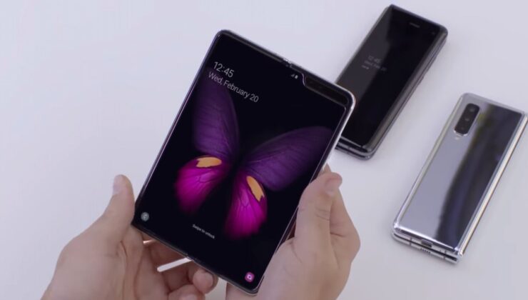 Katlanabilir Telefonlar Gerçekten Geleceğin Teknolojisi mi?