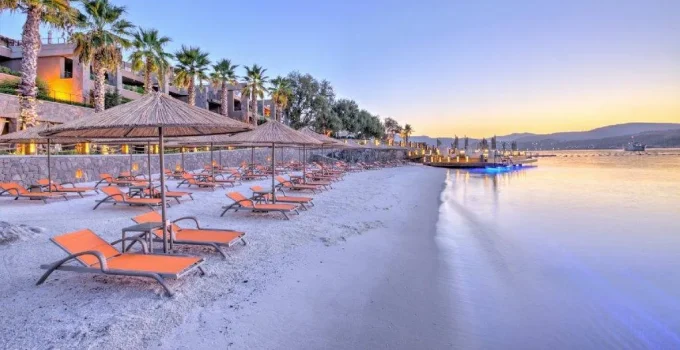 Tatil Bölgelerinde Fiyatlar Uçtu: Yerli Turist İçin Yaz Sezonu Zor Geçiyor