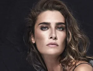 Sıla Gençoğlu Kimdir?