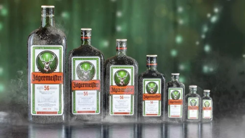 jagermeister-nedir-jagermeister-cesitleri-ve-tarihi-56-bitkiyle-zengin-lezzet-JD9Cs